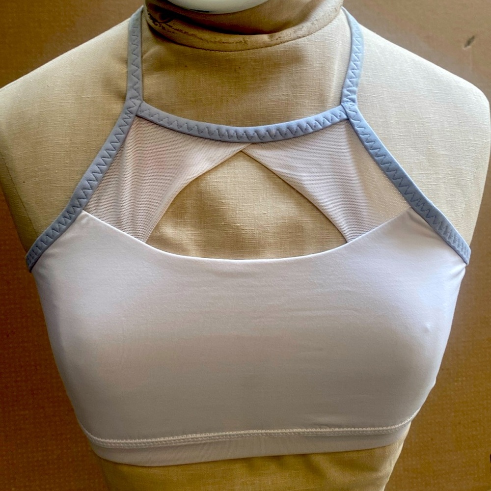 Lulu Lemon Sports Bra Size 6 White with Grey Trim and Mesh Accent